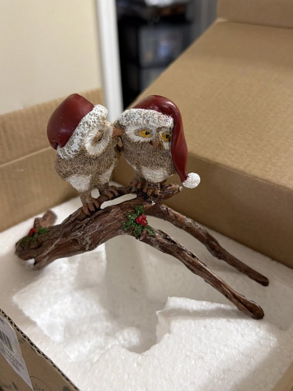 Top Land Trading Mistletoe Christmas Owls Kissing (Fairy Garden)